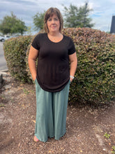 Load image into Gallery viewer, Flowy Round Hem Rayon Short Sleeve Top