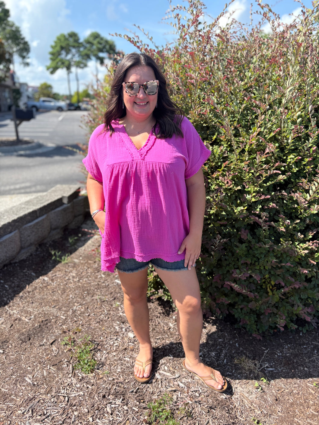 Double Gauze Raw Edge Vneck