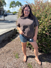 Load image into Gallery viewer, Washed Premium Cotton Oversized Tee
