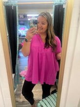 Load image into Gallery viewer, Double Gauze Raw Edge Vneck
